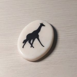 Giraffe stone